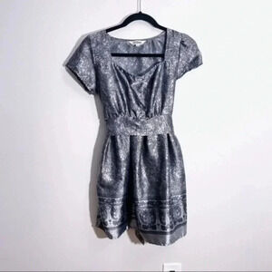 Tramp gray printed satin dress Small